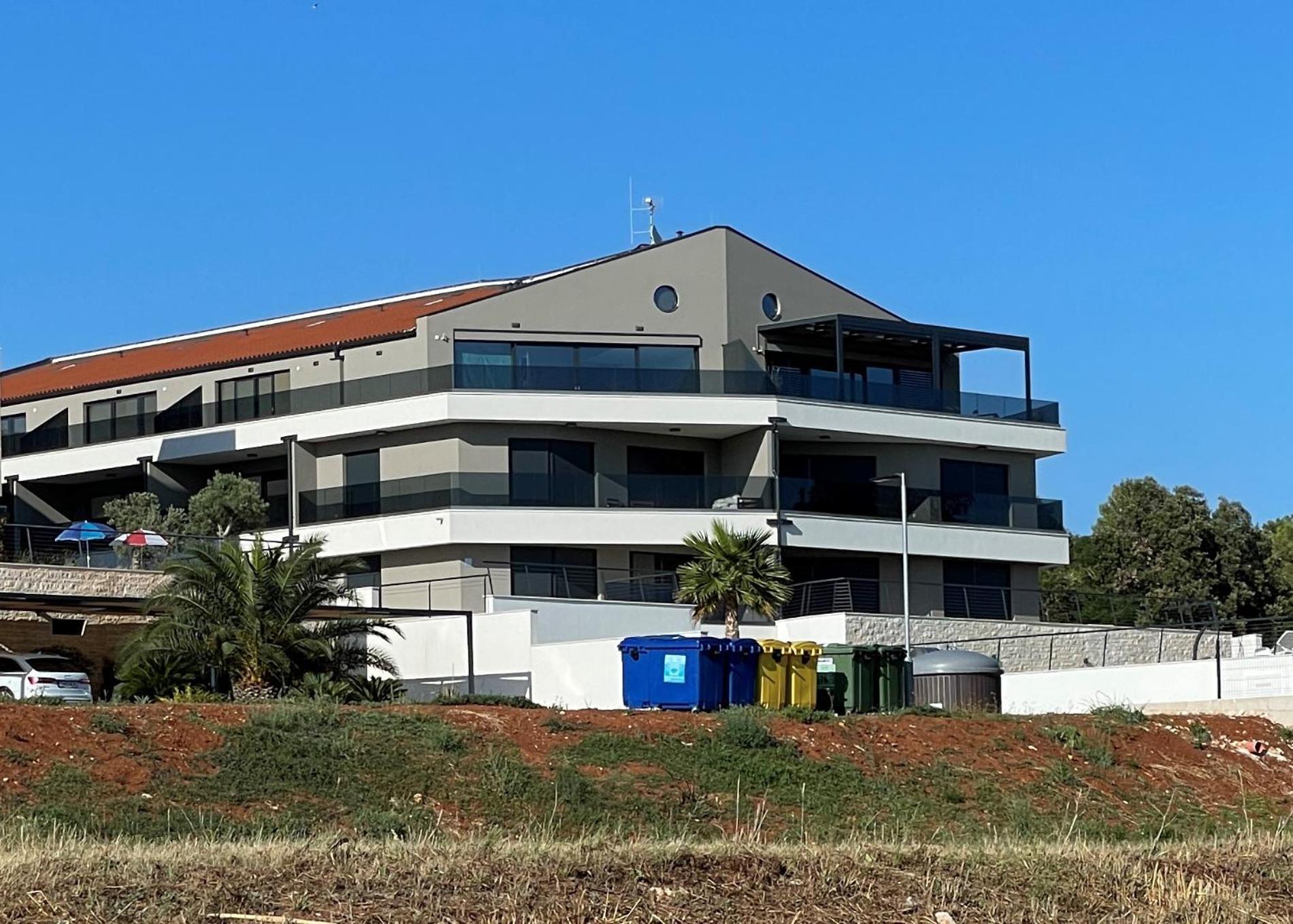 Apartman La Dolce Vita Banjole Exterior photo